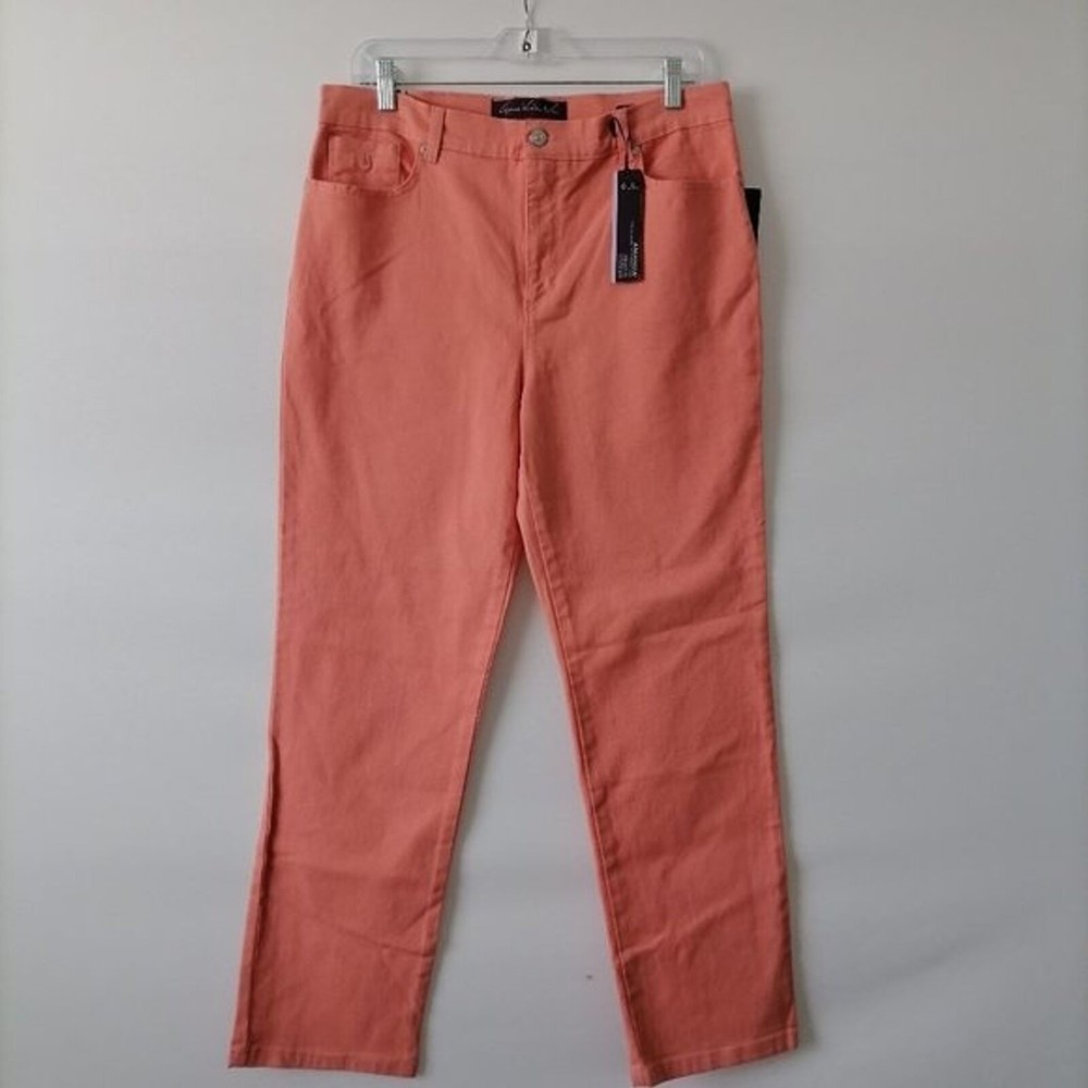 Gloria Vanderbilt Women's Coral Amanda Jeans Size 14P New With Tag